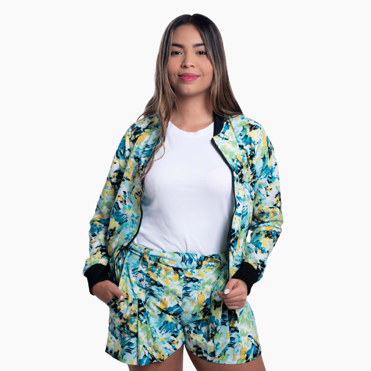 Conjunto de Chaqueta Bomber y Short Estampado "Acuarela"