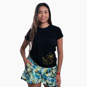Franela Negra de Mujer con Serigrafía Dorada